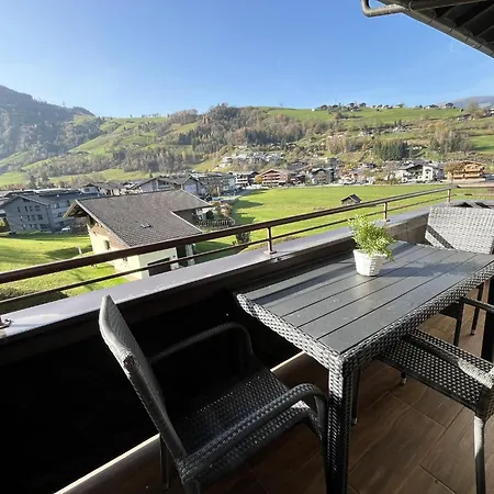 Mountain Bliss Apartment